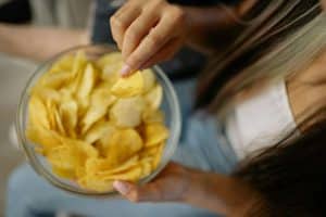 čips ultra prerađena hrana i njena štetnost po zdravlje